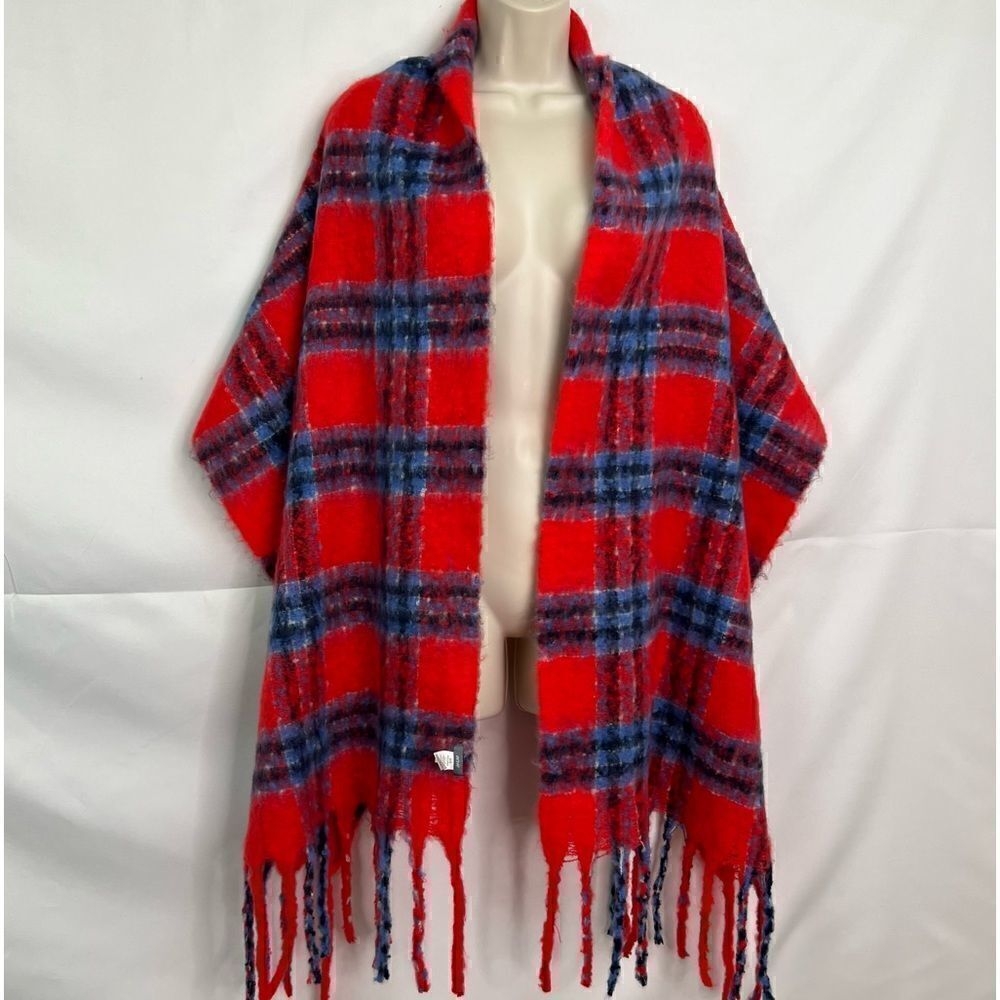Aerie Red and Blue Super soft fringed blanket scarf